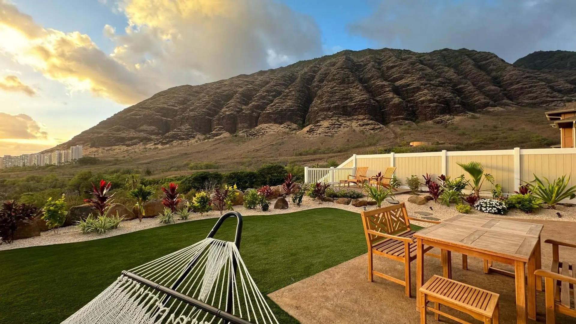 Vakantiehuis Ocean Escape By Avantstay 10 Min To Makaha Beach Brand New Ocean Views Waianae Verenigde Staten